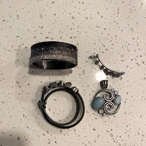 Fashion jewelry lot (Lia Sophia)